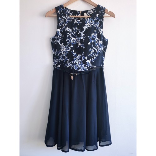 Stella morgan dress size - stella,