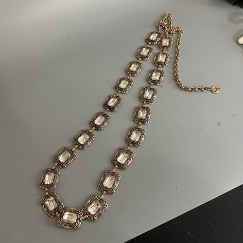 Vintage style gold tone - vintage,
